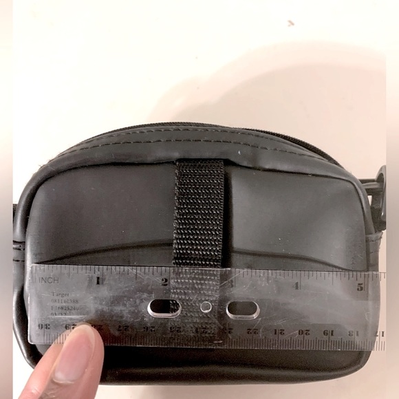 Portable Camera Case - Picture 7 of 7